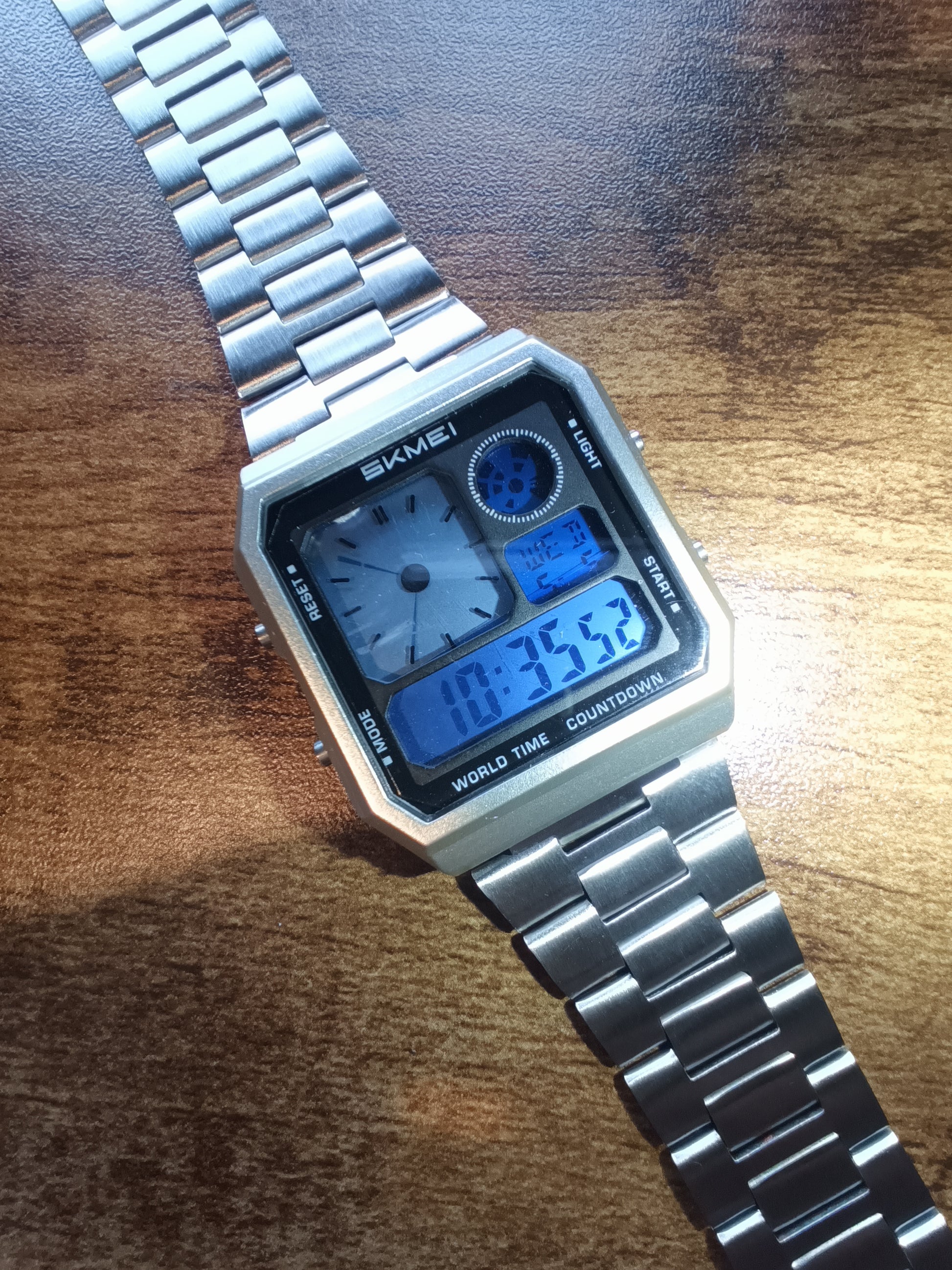 Skmie 2353 mens watch sliver with blue gradient screen mod