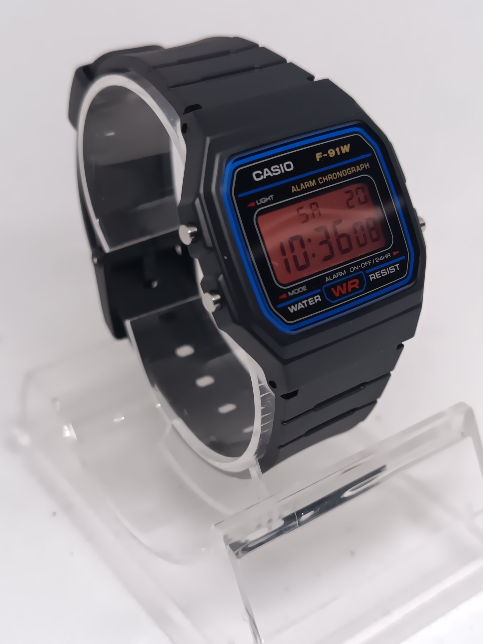 Casio F-91W with screen mod (salmon)