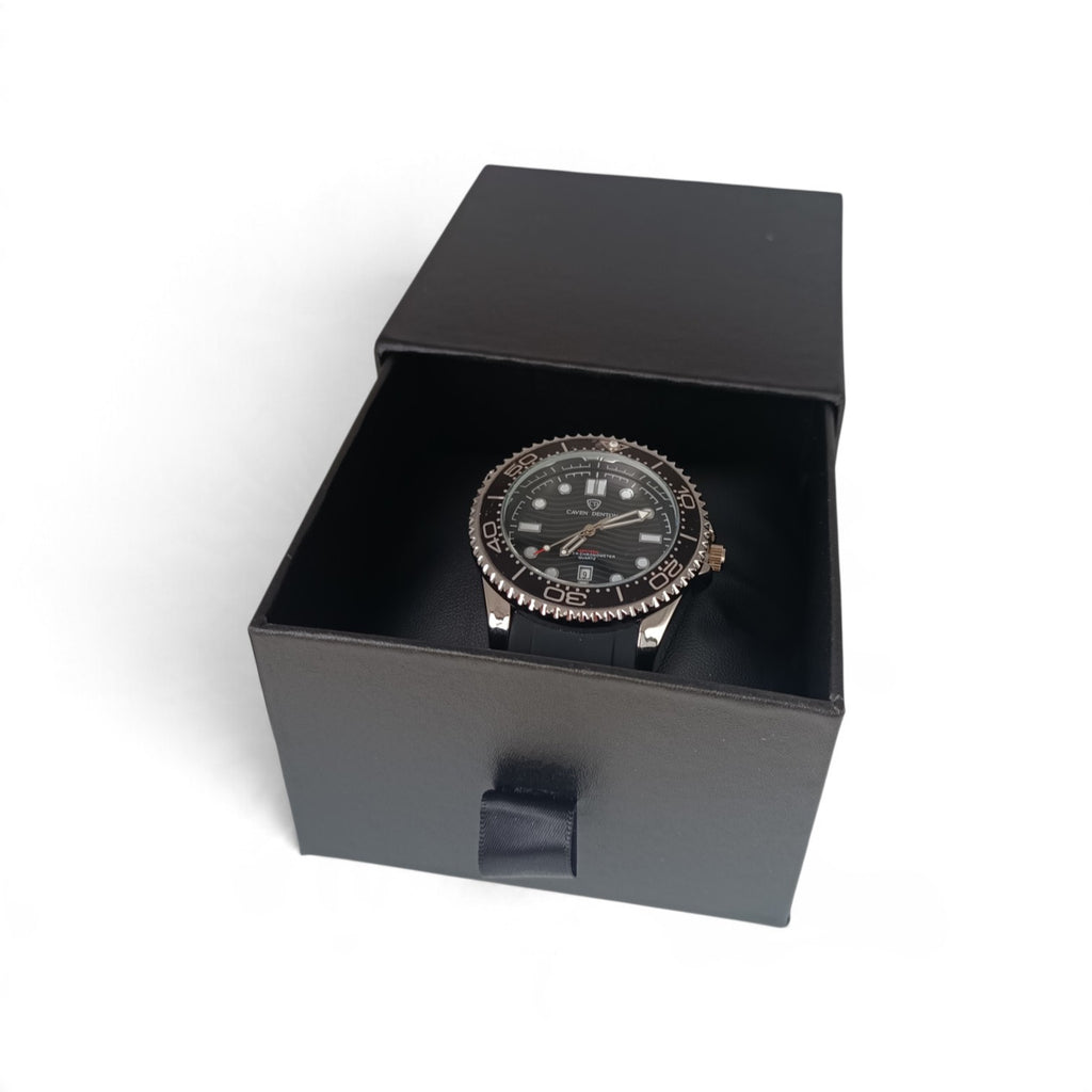 Caven Denton Mens Quartz Diver Watch